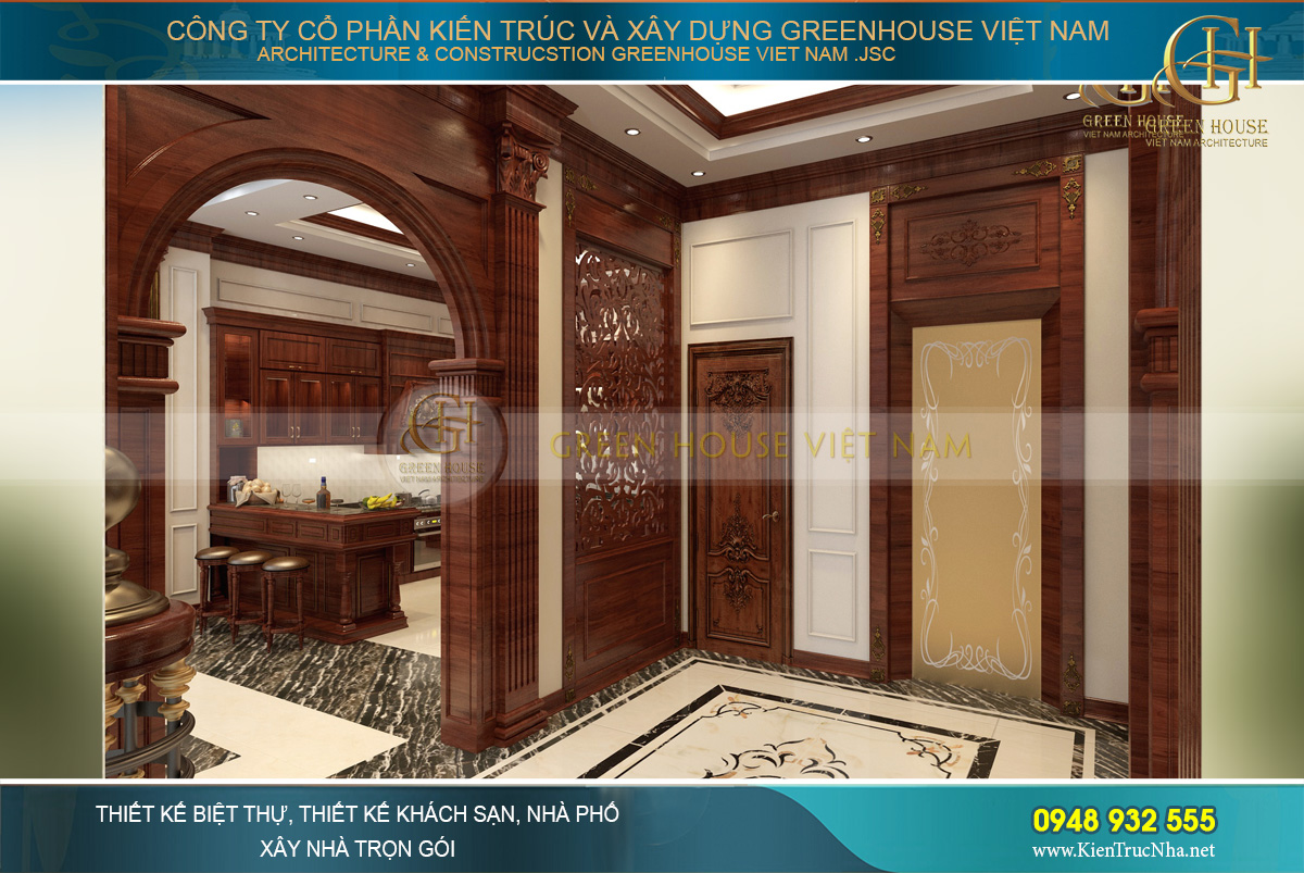 Biệt thự có hệ thống thang máy hiện đại với thiết kế cửa tầng hoa văn cổ điển đồng bộ