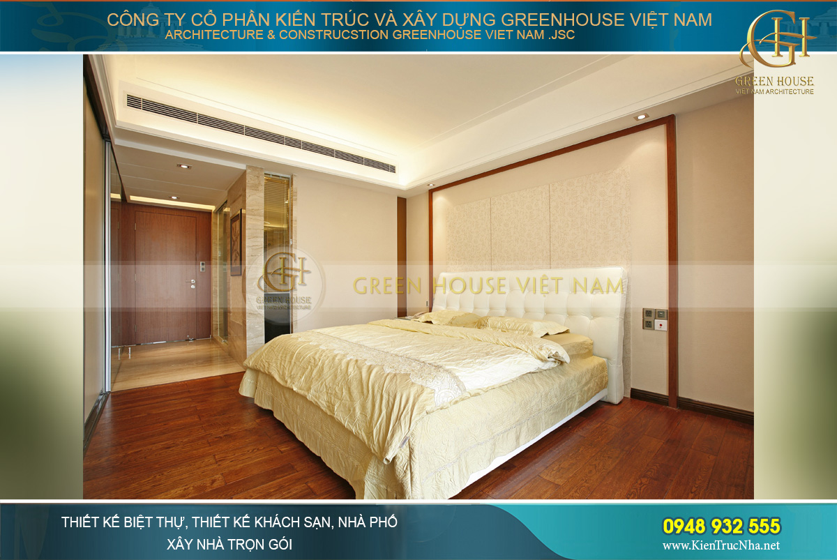 Phòng ngủ chính được thiết kế đầy đủ các vật dụng cần thiết