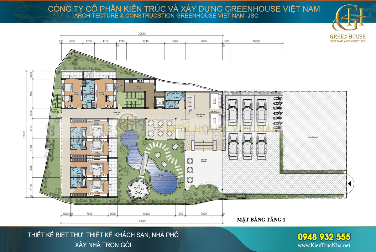 Tầng 1 của khách sạn sở hữu diện tích sân vườn lớn, đan xen giữa các khu vực kiến trúc