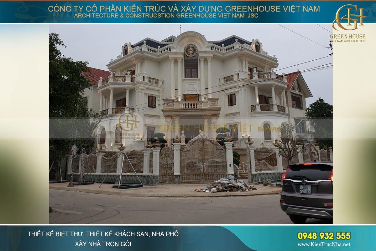 Tọa lạc trên một khu đất đẹp có diện tích 400m2