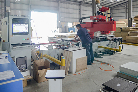 Xưởng đóng đồ nội thất